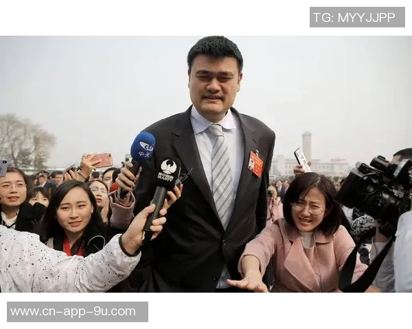 姚明谈新一代成长：倾听内心声音而非父母意见