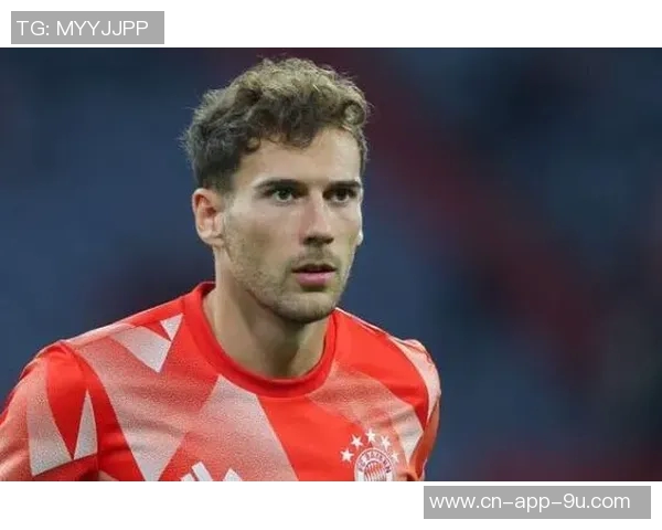 格雷茨卡社交媒体清空踢球照片引发离队猜测与近期辱骂回应