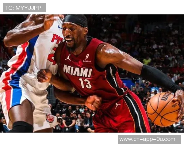 阿德巴约表现低迷11投仅中3得7分篮板和助攻数据平平 阿德巴约表现低迷11投仅中3得7分篮板和助攻数据平平