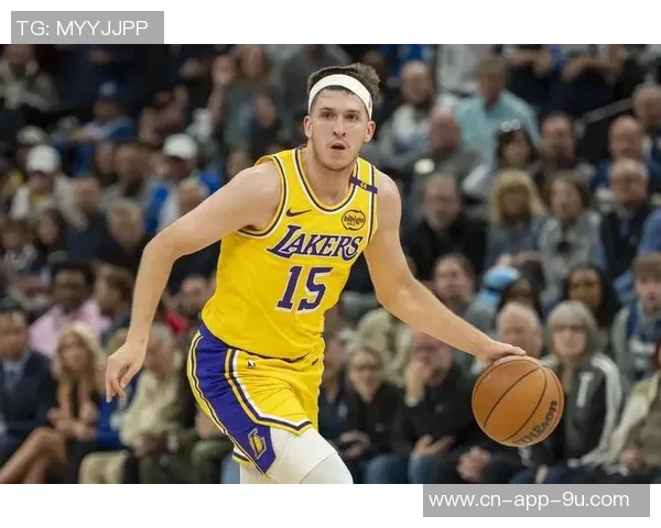 小里弗斯谈保罗运动能力下滑依靠智慧打球已久 小里弗斯谈保罗运动能力下滑依靠智慧打球已久