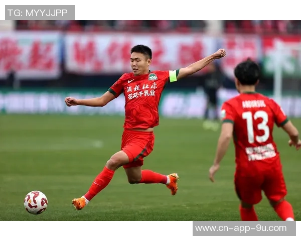 河南俱乐部酒祖杜康与云南玉昆战平尹鸿博中超告别战感人落幕